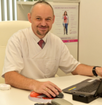 dr hab. n. med., prof. UMK MARCIN GIERACH